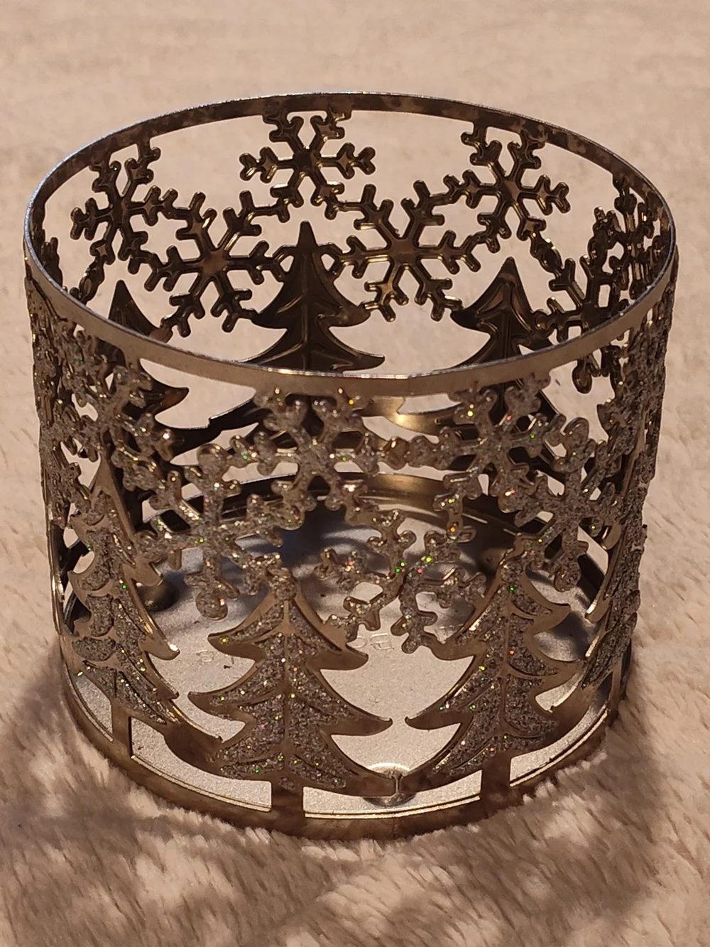 Like-New! Bath & Body Works Silver Snowflake & Pine Tree Candle Holder - Picture 3 of 12